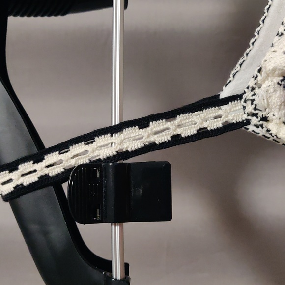 Summer white tanktop - Picture 4 of 9